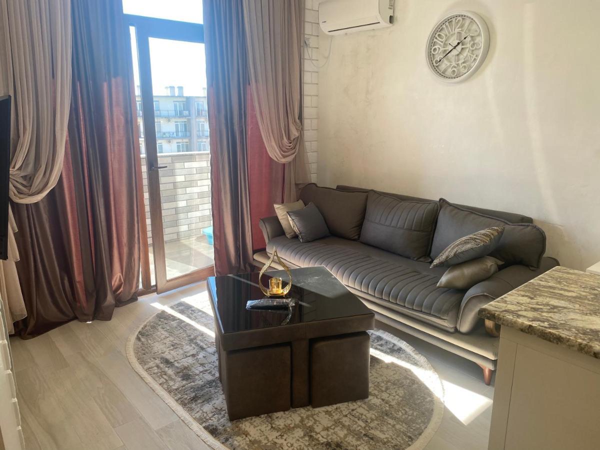 Jasmine Apartment In New Bulvar Батуми Экстерьер фото