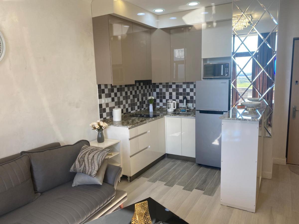 Jasmine Apartment In New Bulvar Батуми Экстерьер фото