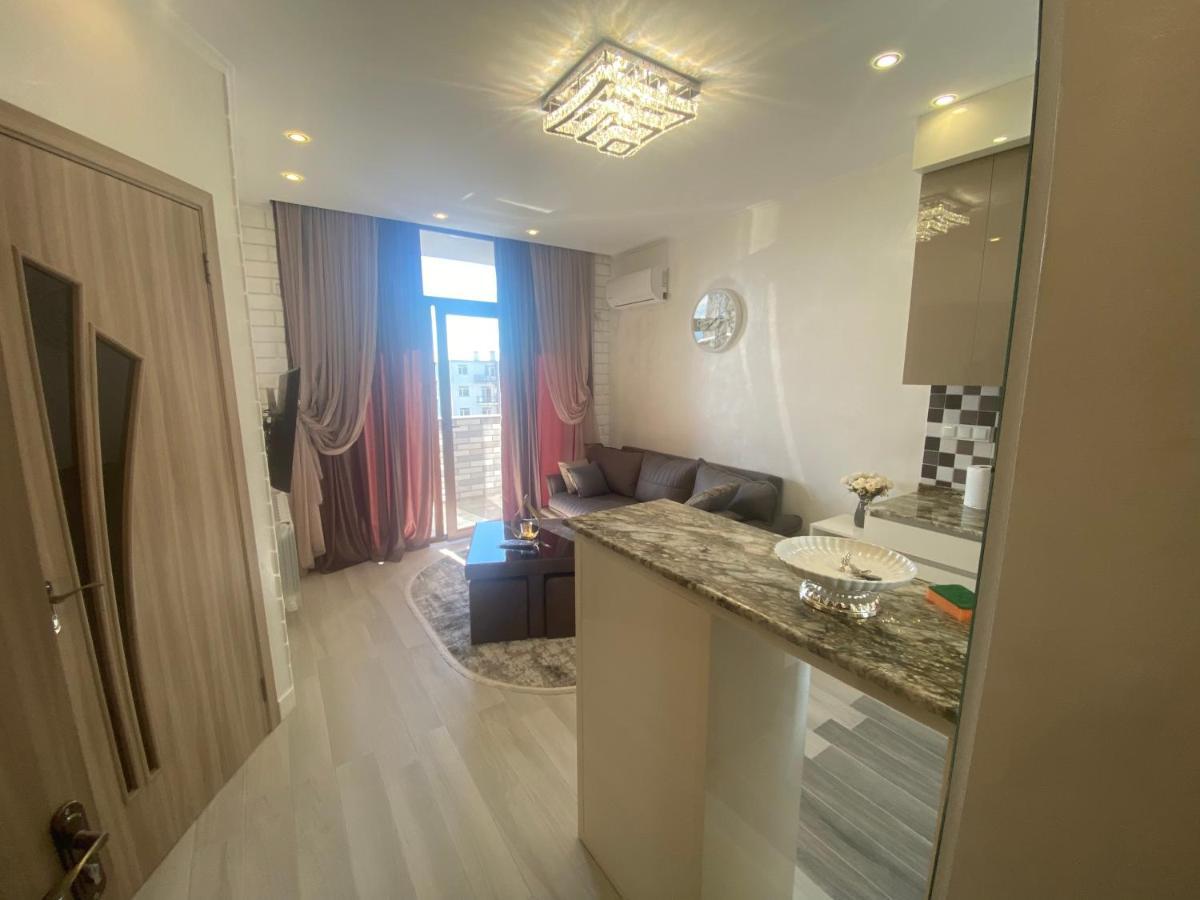 Jasmine Apartment In New Bulvar Батуми Экстерьер фото