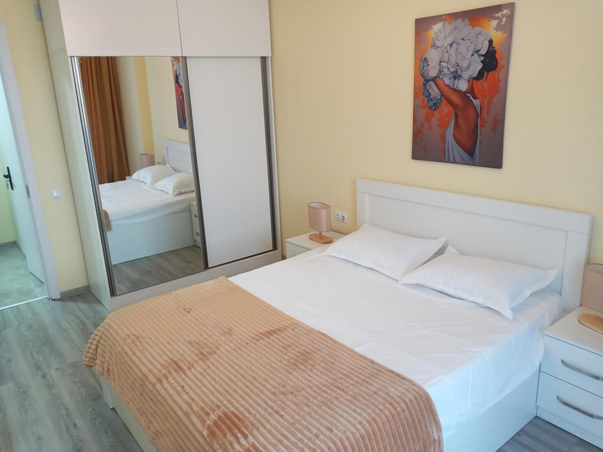 Jasmine Apartment In New Bulvar Батуми Экстерьер фото