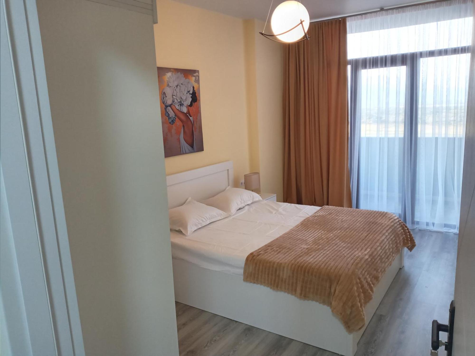 Jasmine Apartment In New Bulvar Батуми Экстерьер фото