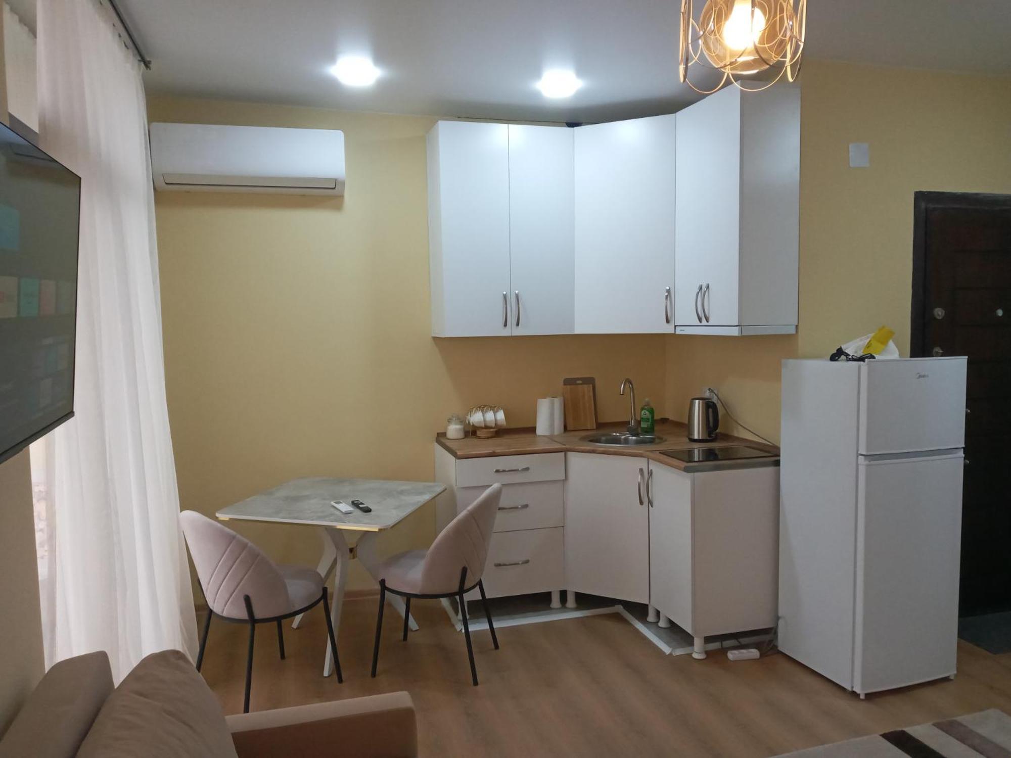 Jasmine Apartment In New Bulvar Батуми Экстерьер фото