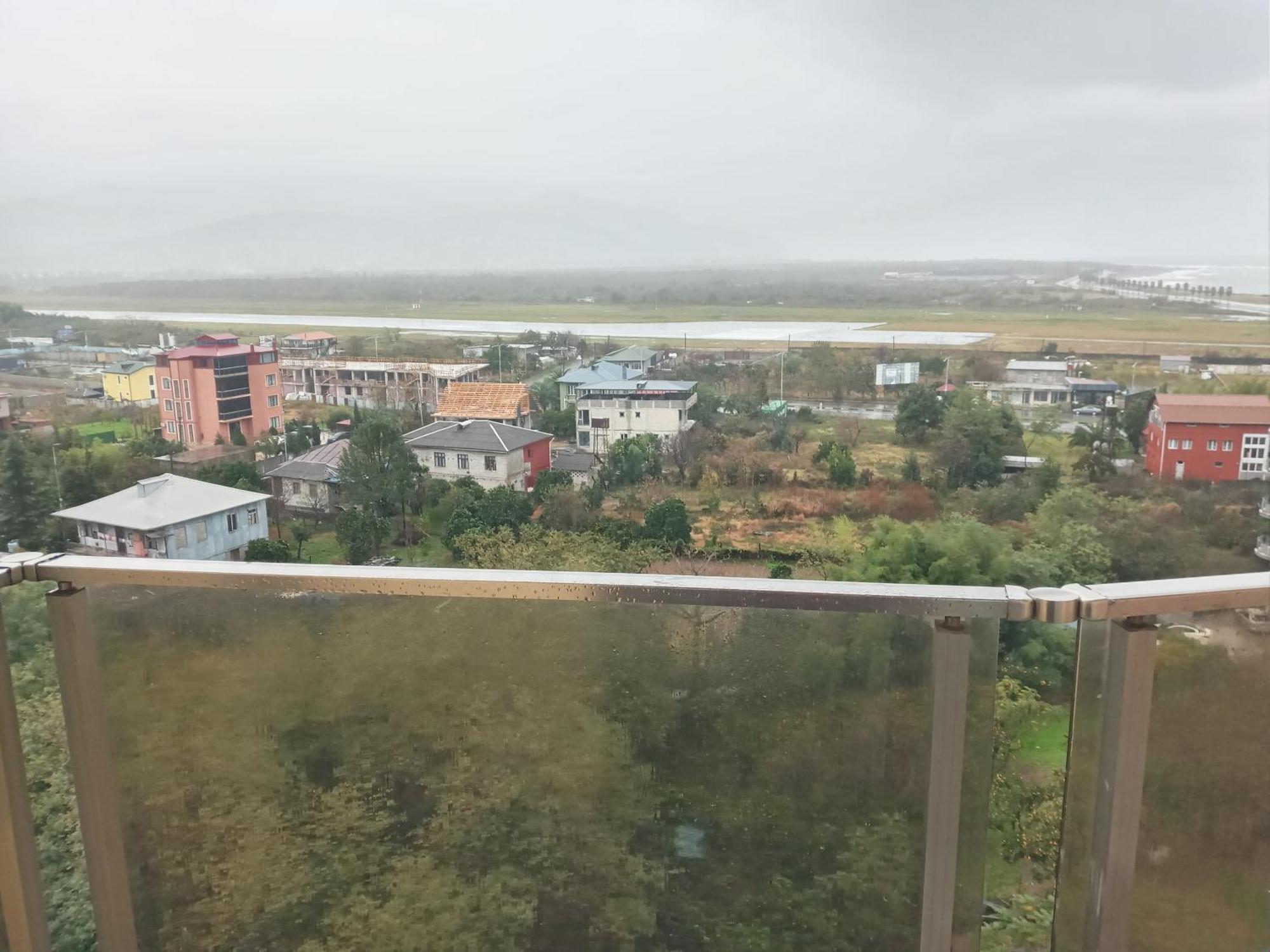 Jasmine Apartment In New Bulvar Батуми Экстерьер фото
