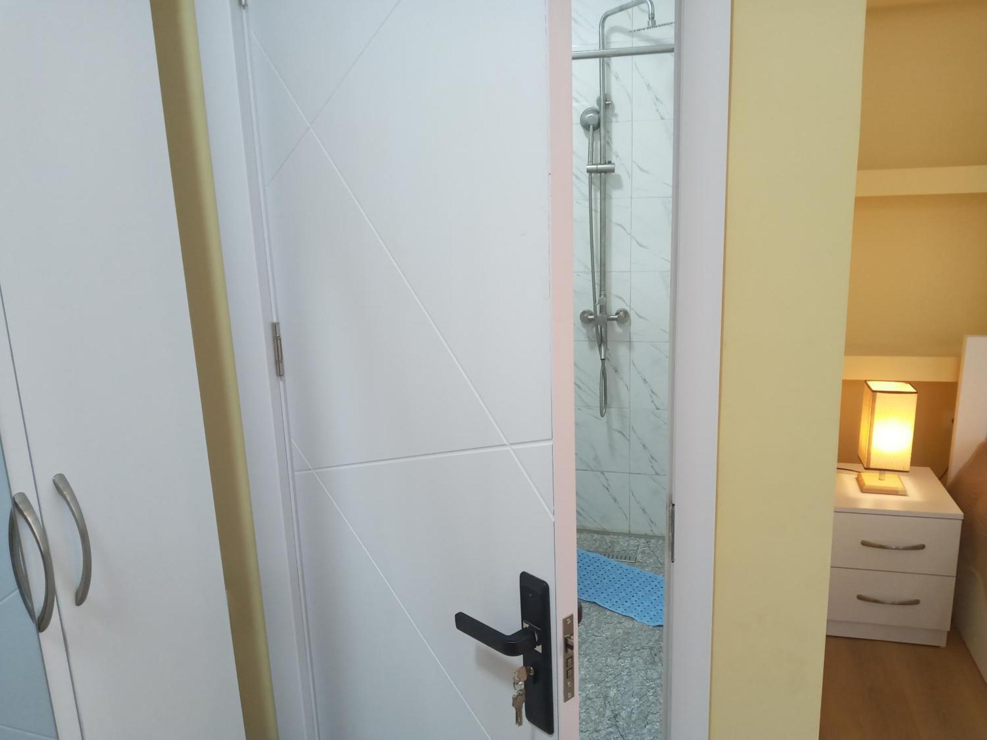 Jasmine Apartment In New Bulvar Батуми Экстерьер фото